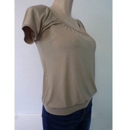 T-shirt beige