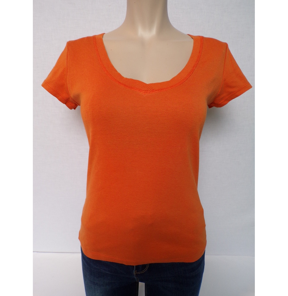 T-shirt orange